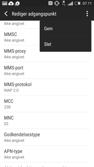 Vælg Menu-knappen og vælg Gem