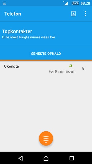 Vælg Menu-knappen