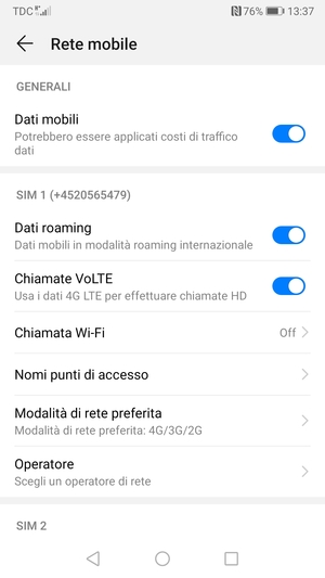 Scorri fino a SIM 1 o SIM 2 e seleziona Modalità di rete preferita