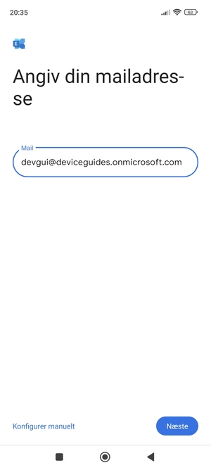 Indtast din e-mailadresse og vælg Konfigurer manuelt