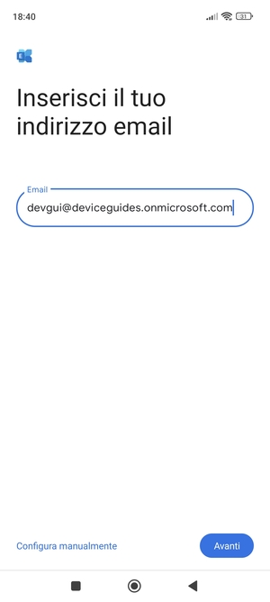 Inserisci il tuo indirizzo email e seleziona Configura manualmente