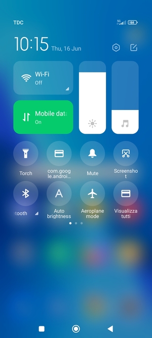 Select Auto brightness