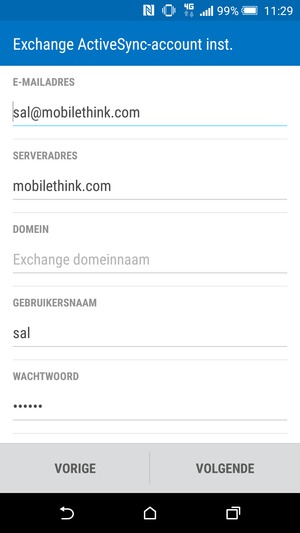 Voer Exchange serveradres en Gebruikersnaam in. Selecteer VOLGENDE
