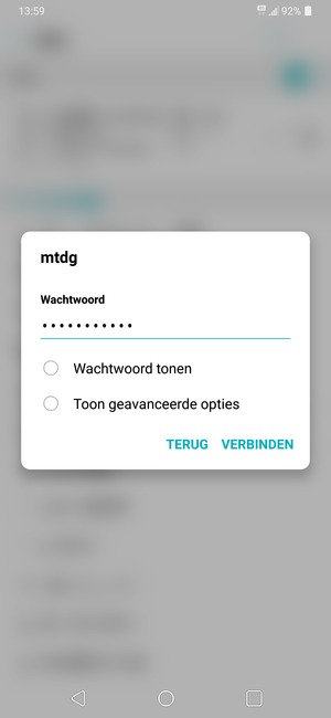 Voer het WiFi-wachtwoord in en selecteer VERBINDEN