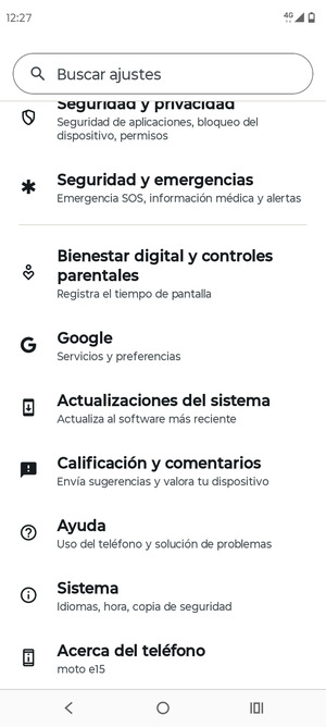 Desplácese y seleccione Actualizaciones del sistema