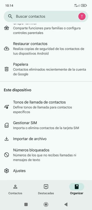 Desplácese y seleccione Gestionar SIM