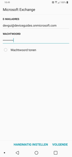 Voer uw e-mailadres en wachtwoord in. Selecteer HANDMATIG INSTELLEN