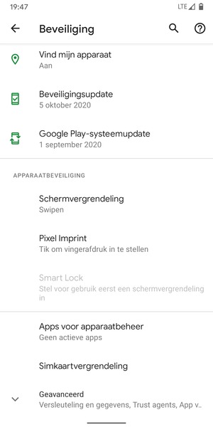 Scroll naar en selecteer Simkaartvergrendeling