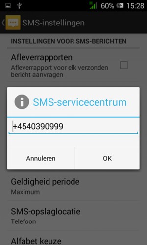 Voer het SMS-servicecentrum nummer in en selecteer OK