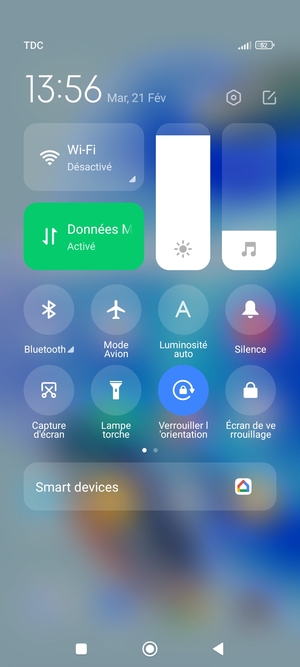 Sélectionnez Luminosité auto