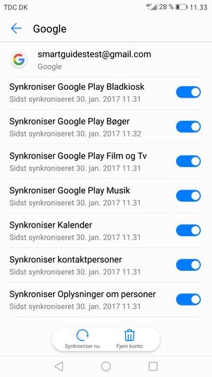 Kontroller at Synkroniser kontaktpersoner er valgt