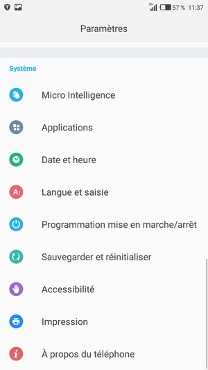 Faites défiler et sélectionnez À propos du téléphone