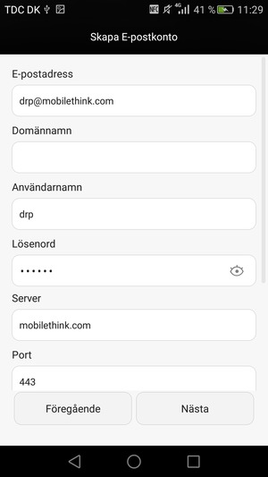 Scrolla ner och ange Exchange-serveradress. Välj Nästa