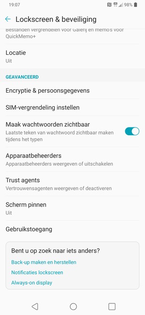 Om de pin voor de simkaart te wijzigen, scroll naar en selecteer SIM-vergrendeling instellen