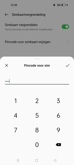 Voer Huidige pincode voor de simkaart in en selecteer OK