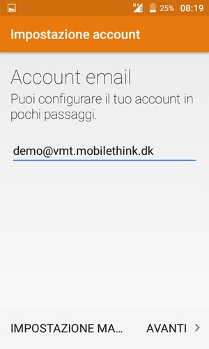 Inserisci il tuo indirizzo email e seleziona AVANTI