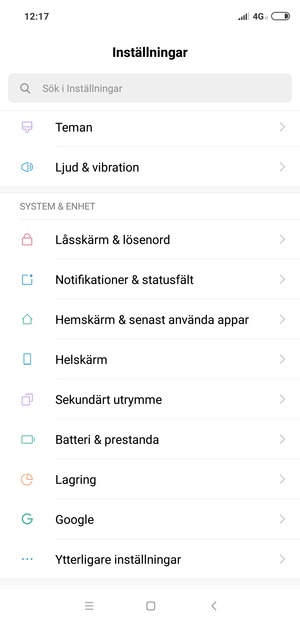 Scrolla till och välj Batteri & prestanda