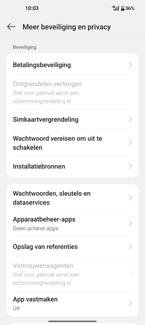 Scroll naar en selecteer Simkaartvergrendeling