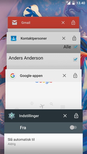 Swipe apps til højre for at lukke dem
