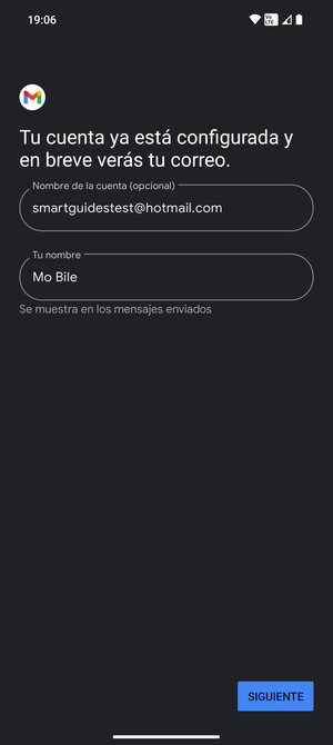 Déle a su cuenta un nombre y escriba su nombre. Seleccione SIGUIENTE