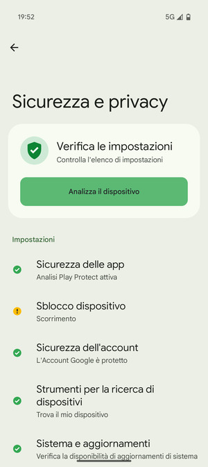 Per attivare il blocco dello schermo, vai al menu Sicurezza e privacy e seleziona Sblocco dispositivo
