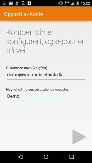 Gi kontoen din et navn, og skriv inn navnet ditt. Velg NESTE