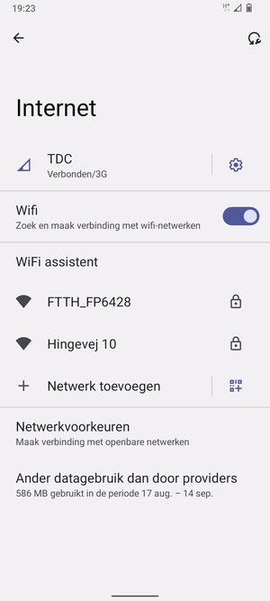 Selecteer het draadloze netwerk waarmee u verbinding wilt maken