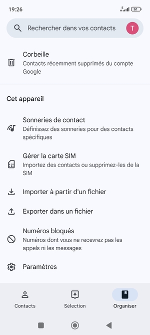 Faites défiler et sélectionnez Gérer la carte SIM
