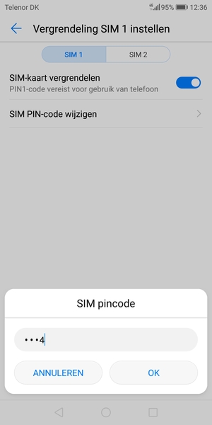 Voer uw Oude SIM pincode in en selecteer OK