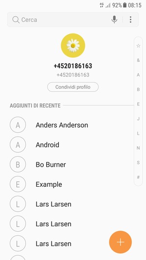 Seleziona il tasto Menu