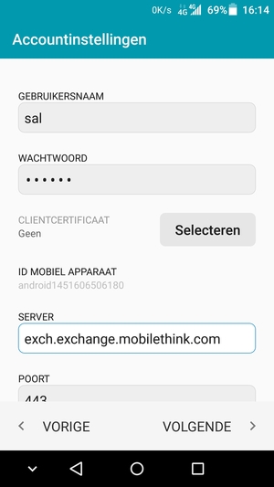 Voer Gebruikersnaam en Exchange serveradres in. Selecteer VOLGENDE