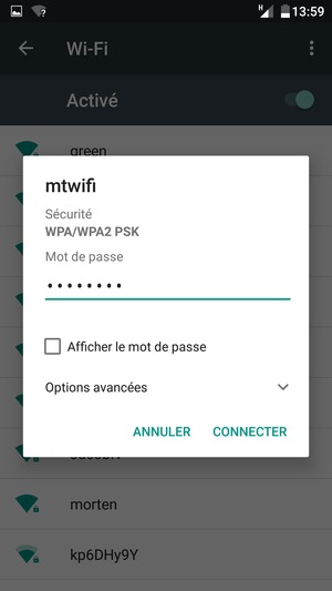Saisissez le mot de passe du Wi-Fi et sélectionnez CONNECTER