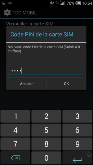 Saisissez votre Nouveau code PIN de la carte  SIM et sélectionnez OK