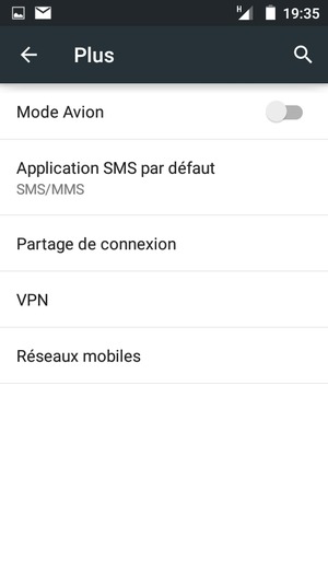 Sélectionnez Réseaux mobiles