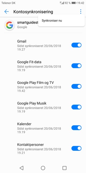 Vælg Menu-knappen og vælg Gem
