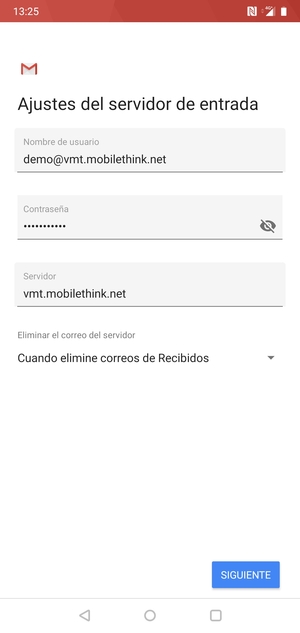 Introduzca Nombre de usuario y la dirección de servidor entrante. Seleccione SIGUIENTE