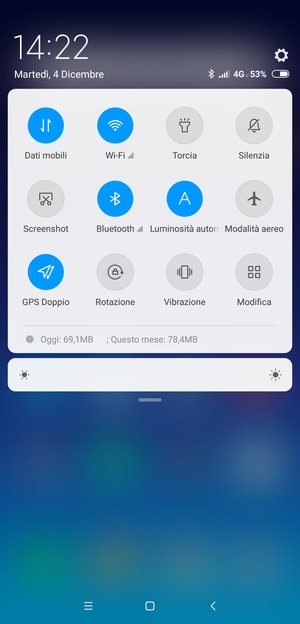 Disattiva Wi-Fi e Bluetooth