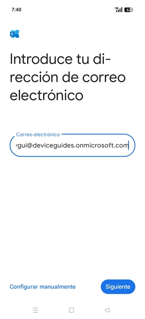Introduzca su Dirección de correo electrónico y seleccione Configurar manualmente