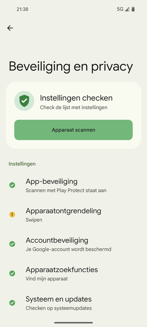 Om uw schermvergrendeling te activeren, ga naar het Beveiliging en privacy-menu en selecteer Apparaatontgrendeling