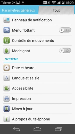 Faites défiler et sélectionnez Mises à jour / À propos du téléphone