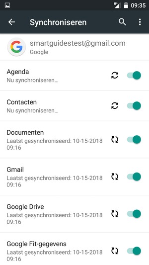 Uw contactpersonen van Google worden nu gesynchroniseerd met uw telefoon