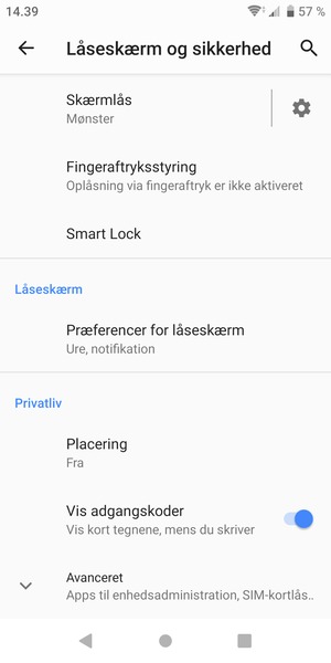 For at ændre PIN-koden til SIM-kortet, scroll til og vælg Avanceret