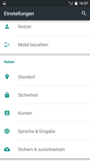 Scrollen Sie und wählen Sie Konten