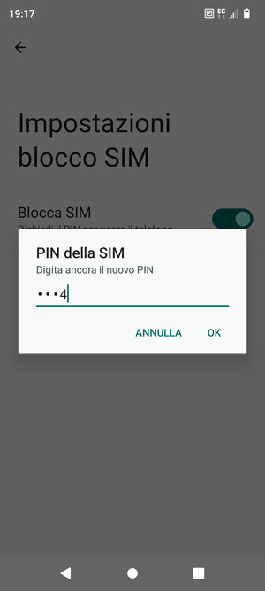 Conferma il nuovo PIN della SIM e seleziona OK