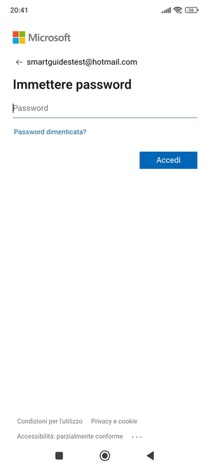 Inserisci la tua password di Hotmail e seleziona Accedi