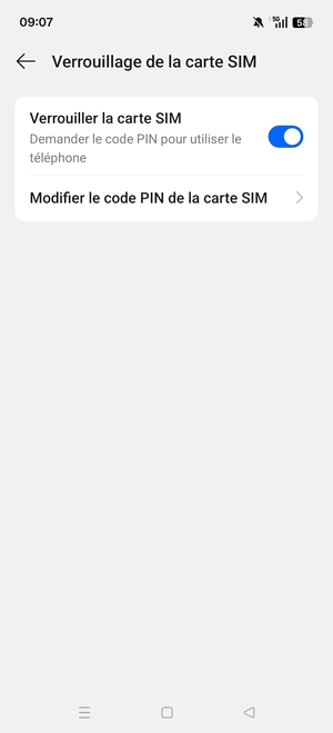 Sélectionnez Modifier le code PIN de carte SIM