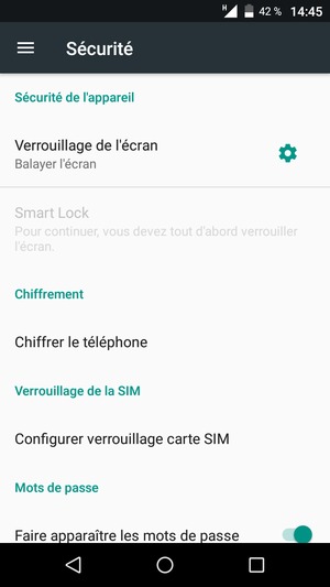 Pour modifier le code PIN de la carte SIM, retournez dans le menu Sécurité et sélectionnez Configurer verrouillage carte SIM