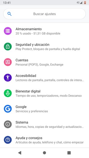 Desplácese y seleccione Seguridad y ubicación