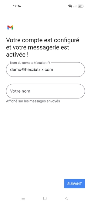 Donnez un nom à votre compte et saisissez votre nom. Sélectionnez SUIVANT