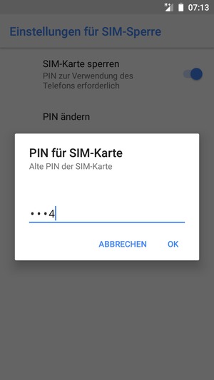 Geben Sie Ihre Alte PIN der SIM-Karte ein und wählen Sie OK
